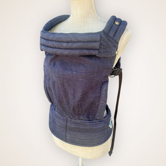 Artipoppe Zeitgeist in Argus Belle - Baby Carrier for Rent - Timber Stitches
